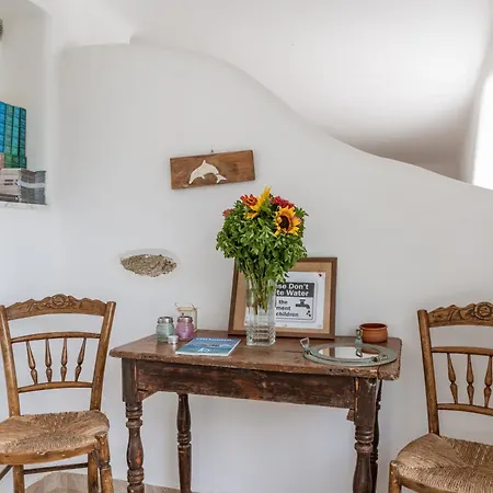 Afroditi Gerani A בית נופש *