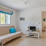 Afroditi Ftelia Gerani A Πάνορμος Μυκόνου