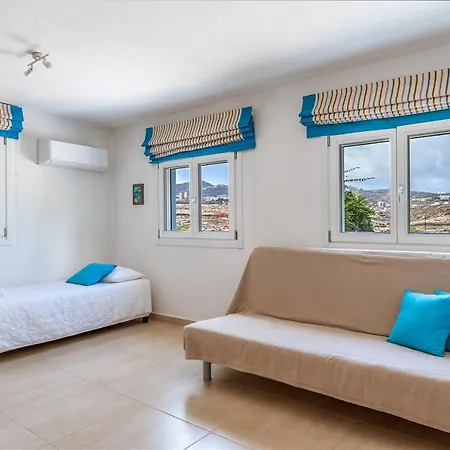 Afroditi Gerani A Ftelia (Mykonos)
